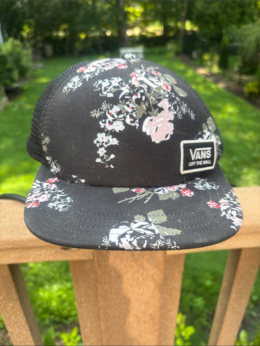 Vans Black Floral Mesh-Back Hat